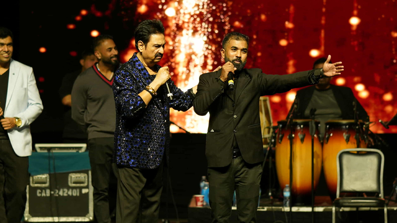 কানাডার মন্ট্রিয়েল মাতালেন কুমার শানু ও সাদনা সারগাম